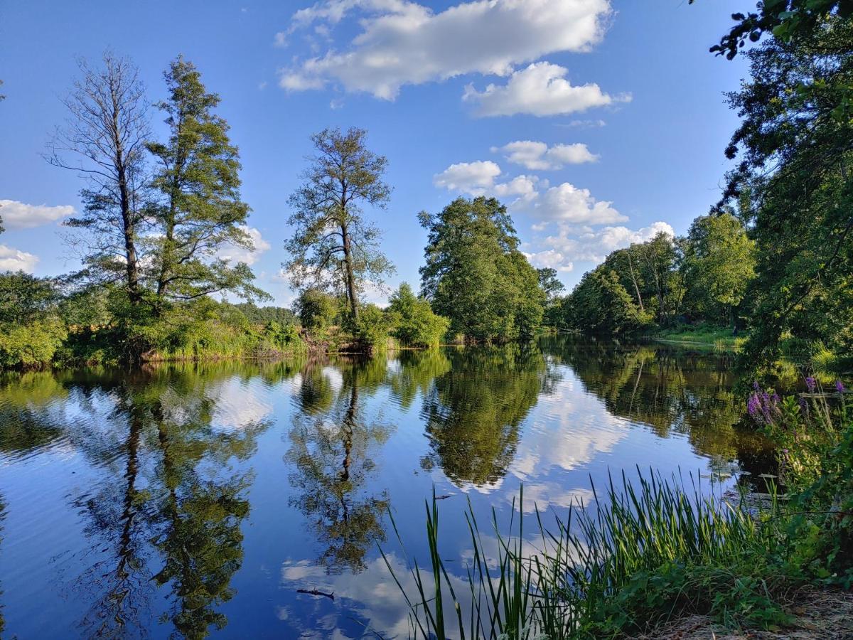 Masuria Warsaw Villa Skrzeszew ภายนอก รูปภาพ